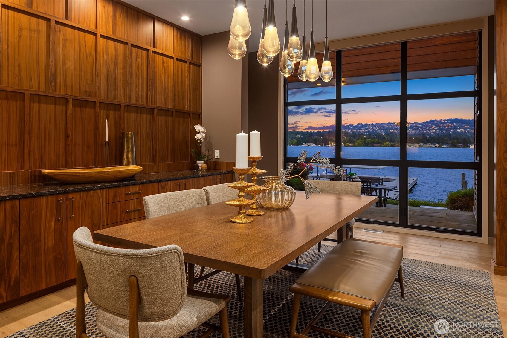 3840 E Mercer Way , Mercer Island, WA 98040
