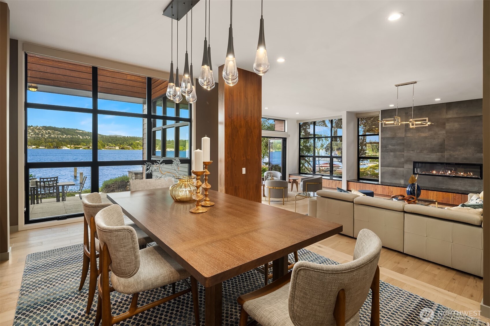 3840 E Mercer Way , Mercer Island, WA 98040