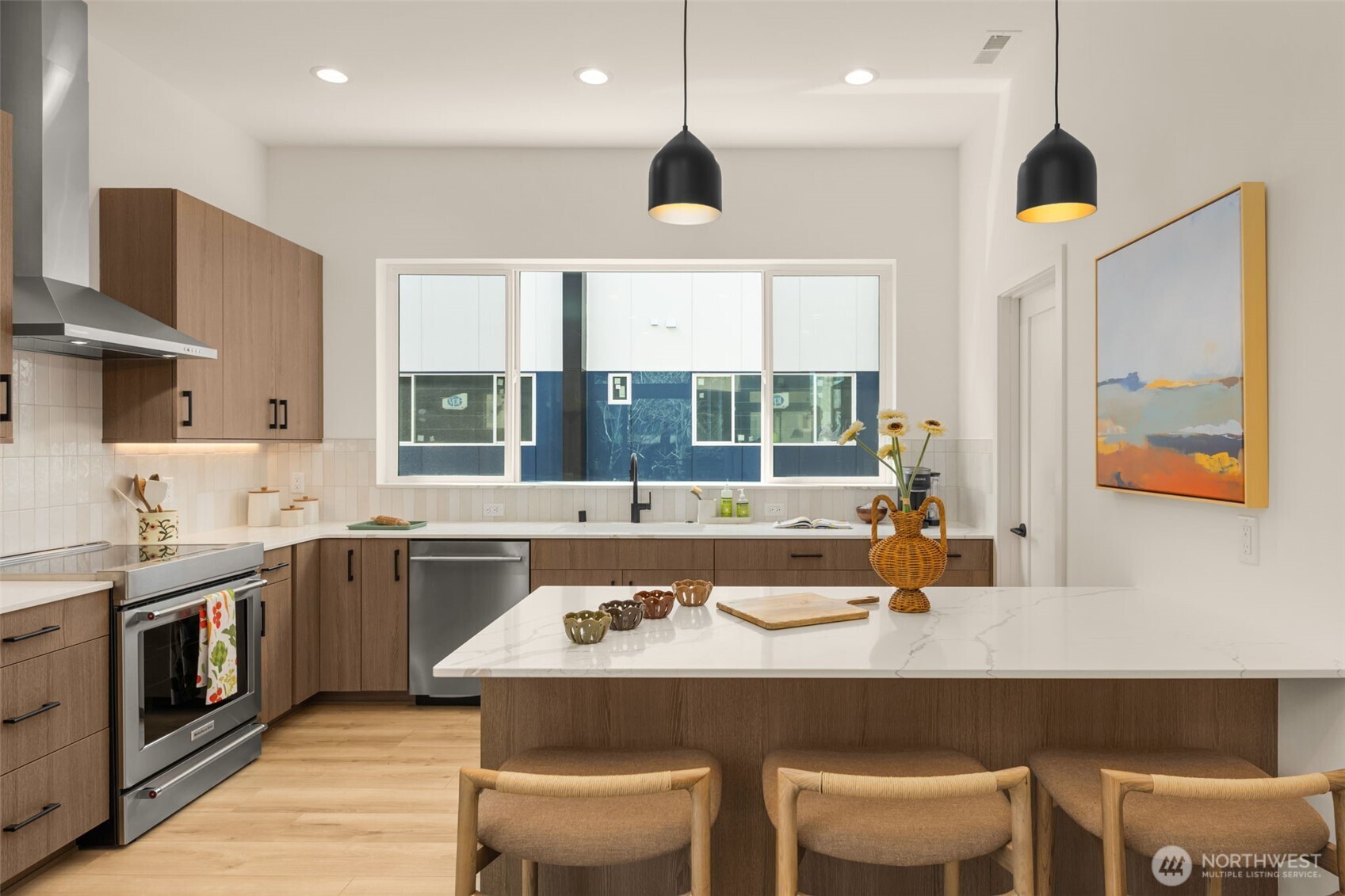 16002 SE 31st Lane , Bellevue, WA 98008
