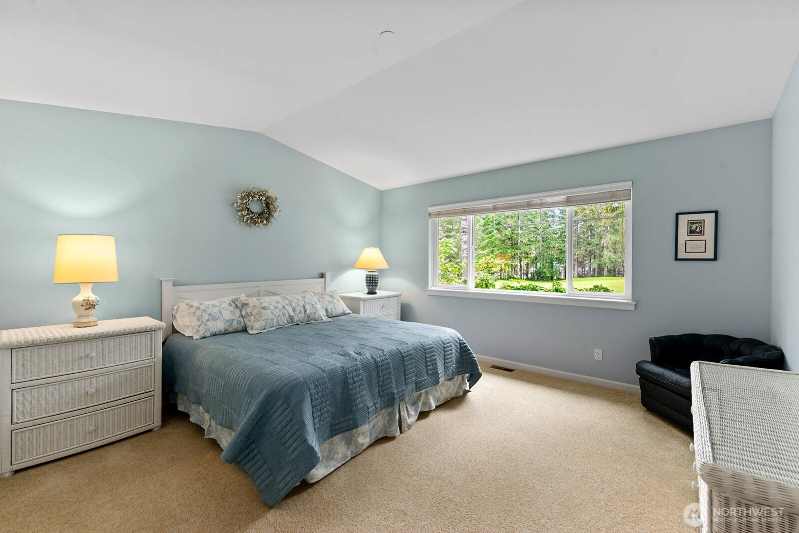321 E Soderberg Road #E 14, Allyn, WA 98524