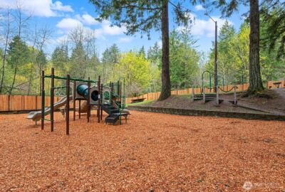321 E Soderberg Road #E 14, Allyn, WA 98524 - Photo 40