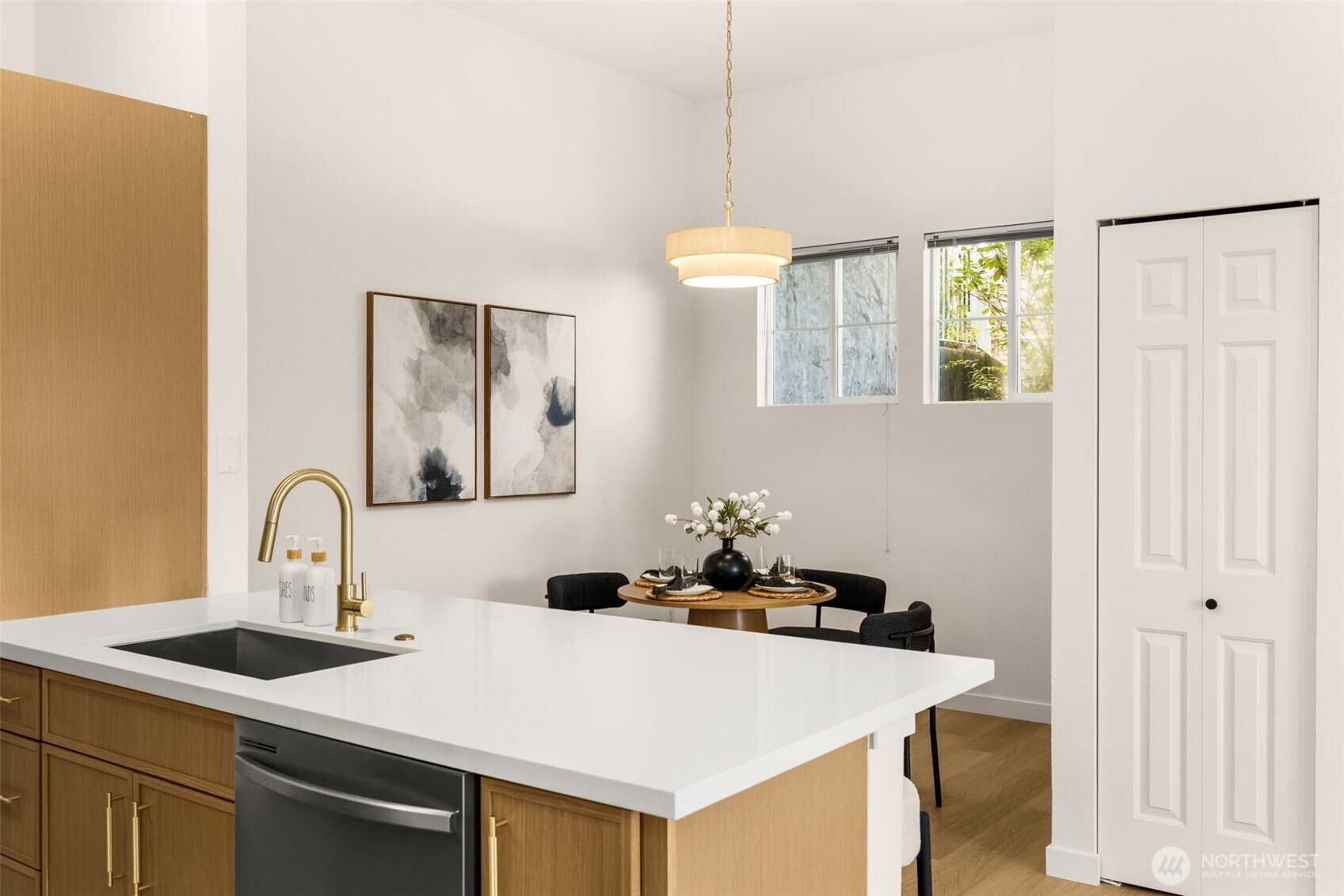 5235 164th Avenue SE #14-1, Bellevue, WA 98006