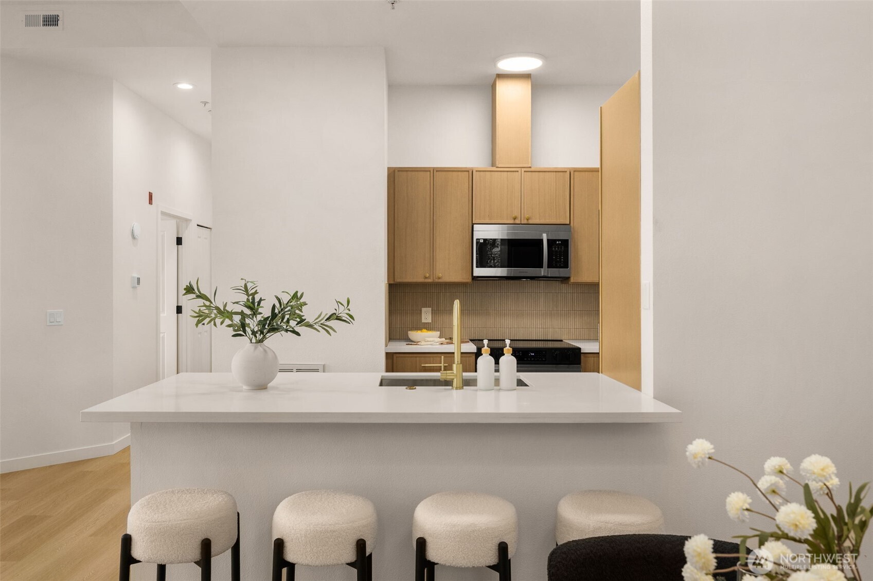 5235 164th Avenue SE #14-1, Bellevue, WA 98006