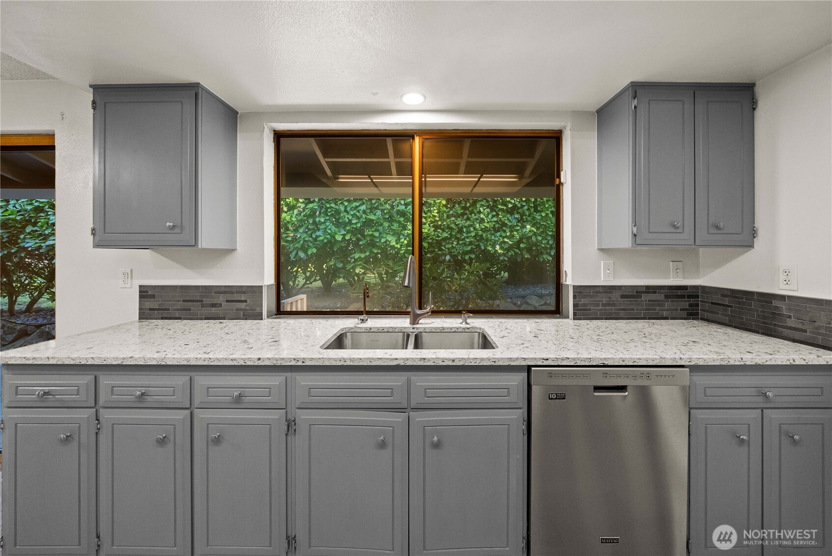 3327 SW 323rd Street , Federal Way, WA 98023-2525