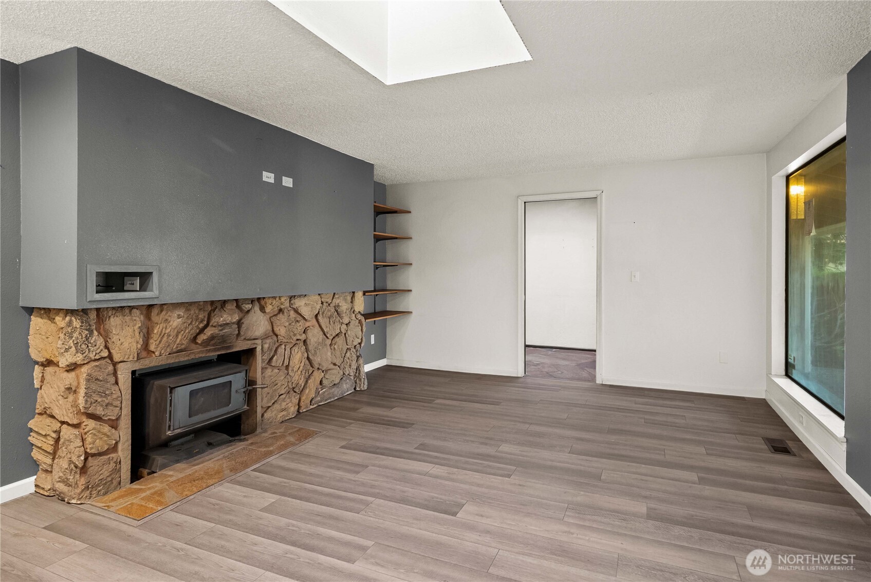 3327 SW 323rd Street , Federal Way, WA 98023-2525