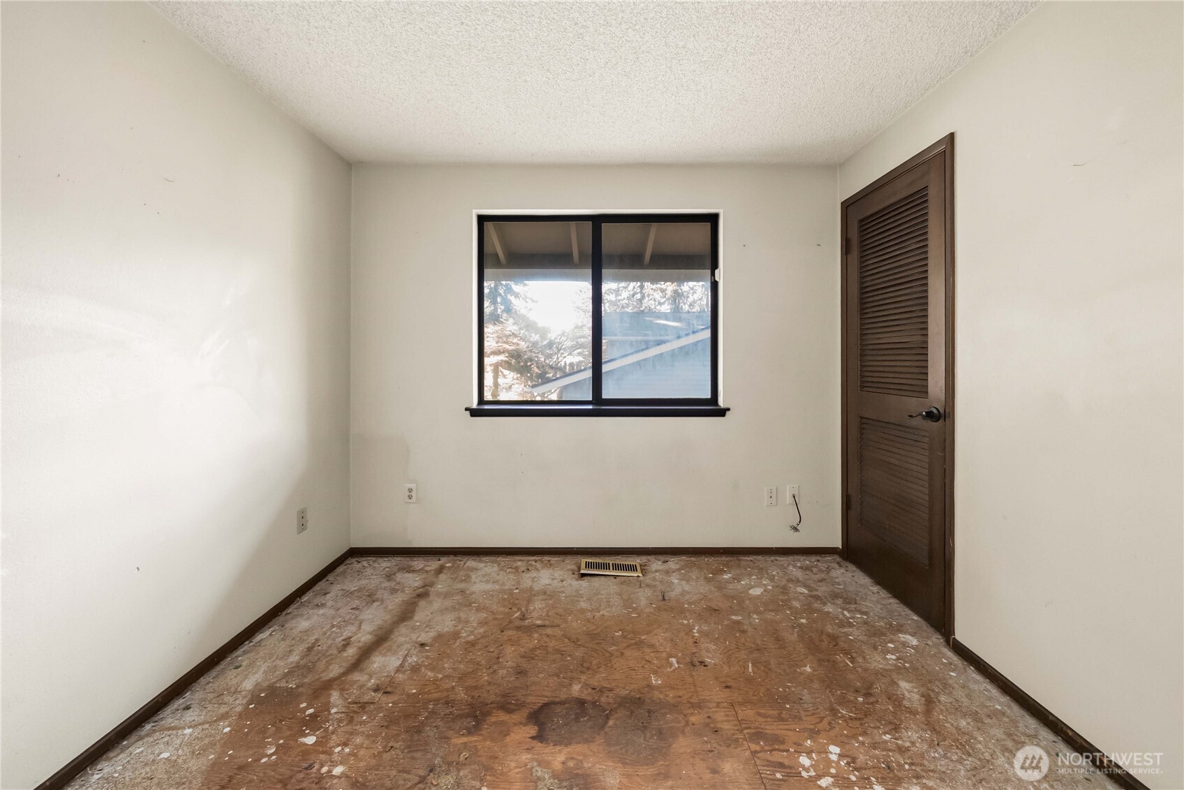 3327 SW 323rd Street , Federal Way, WA 98023-2525