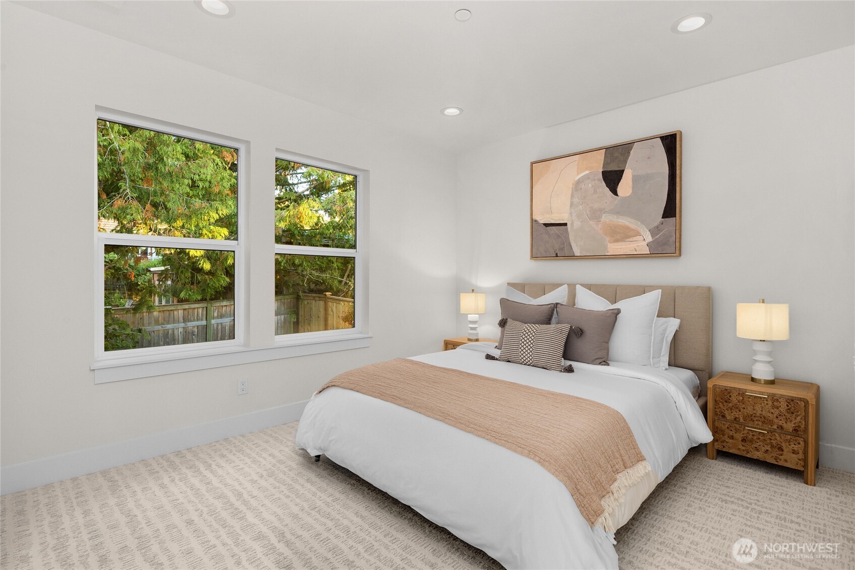 636 11th Avenue , Kirkland, WA 98033