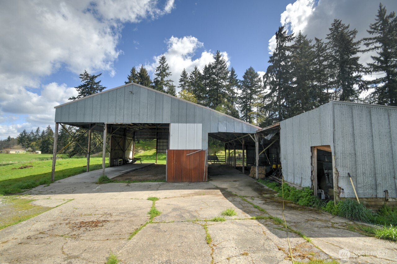17115 Hannus Road SE, Yelm, WA 98597