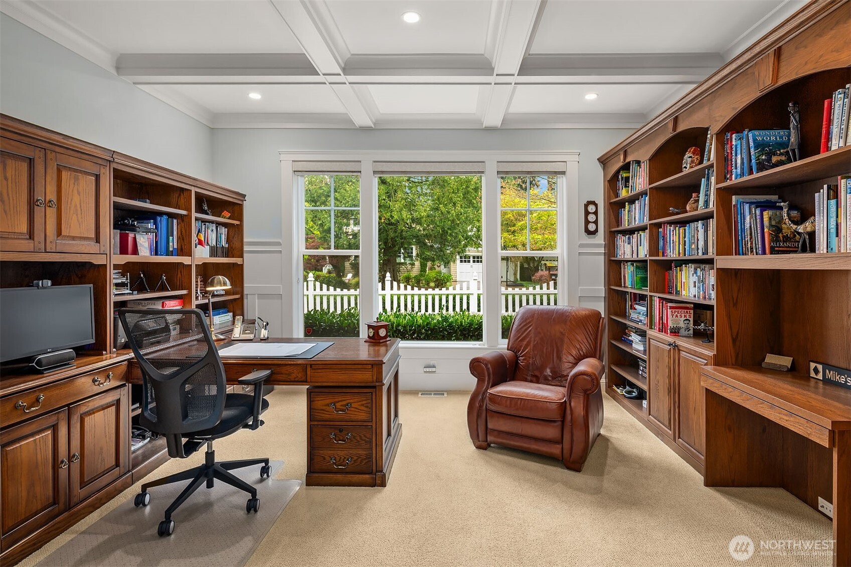 10611 SE 20th Street , Bellevue, WA 98004