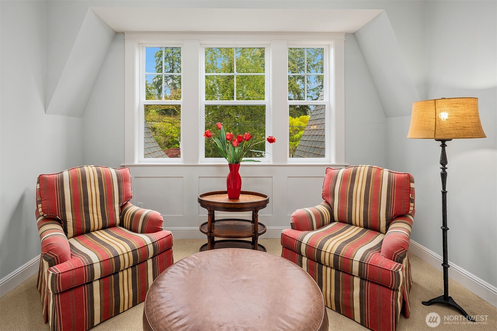10611 SE 20th Street , Bellevue, WA 98004