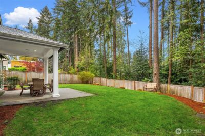 10611 SE 20th Street , Bellevue, WA 98004 - Photo 28