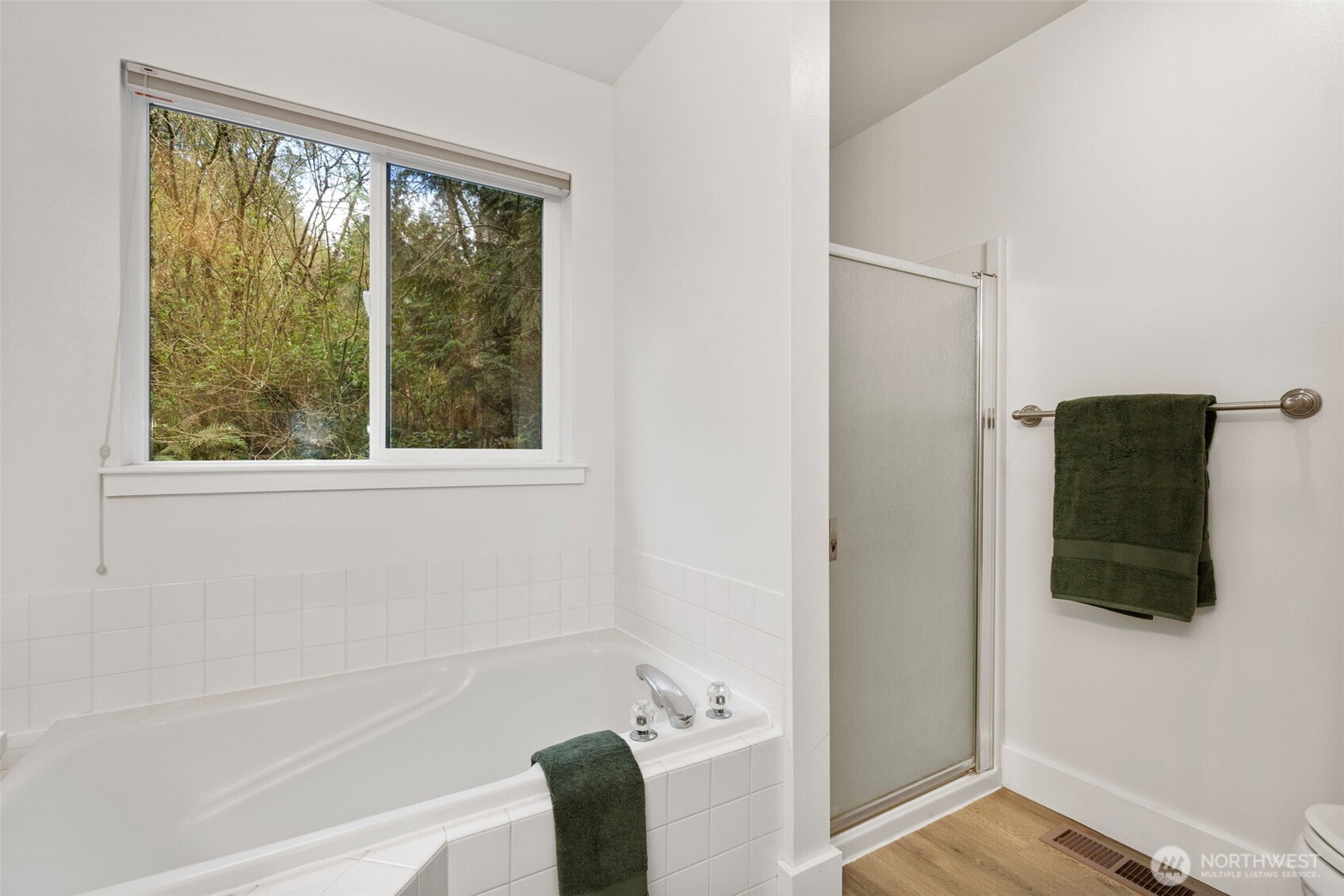 17028 Suquamish Way NE, Suquamish, WA 98392