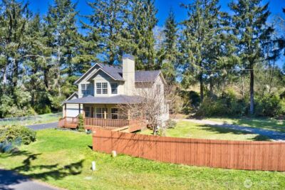 830 Discovery Avenue SE, Ocean Shores, WA 98569 - Photo 2