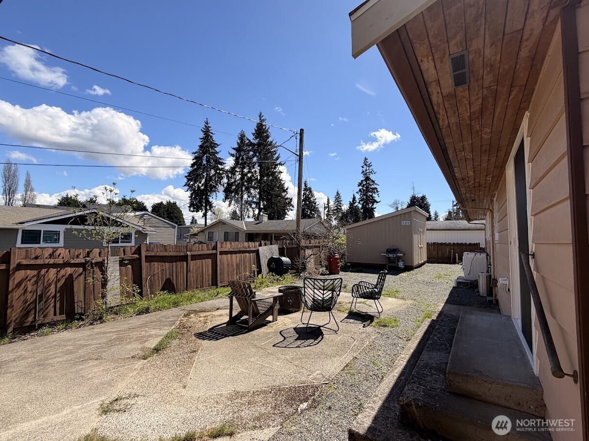 12010 2nd Avenue SW, Seattle, WA 98146