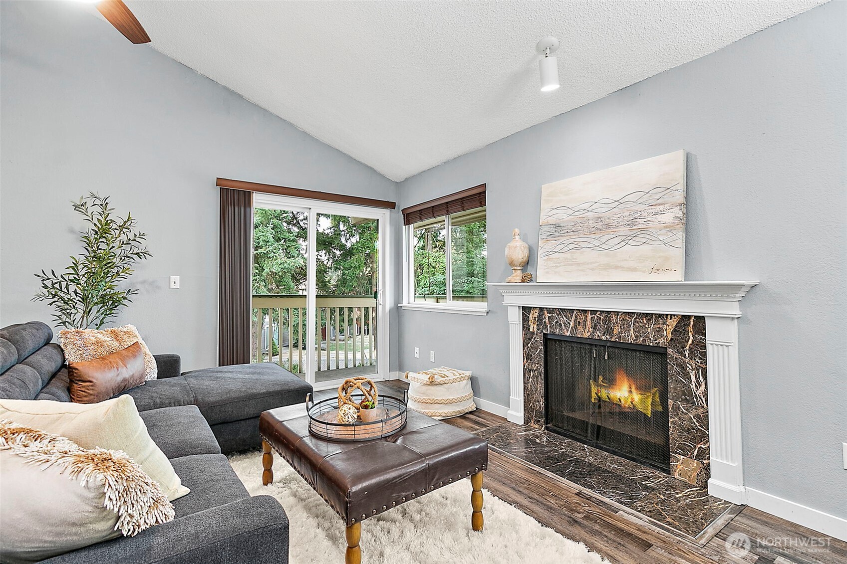 23625 112th Avenue SE #G201, Kent, WA 98031