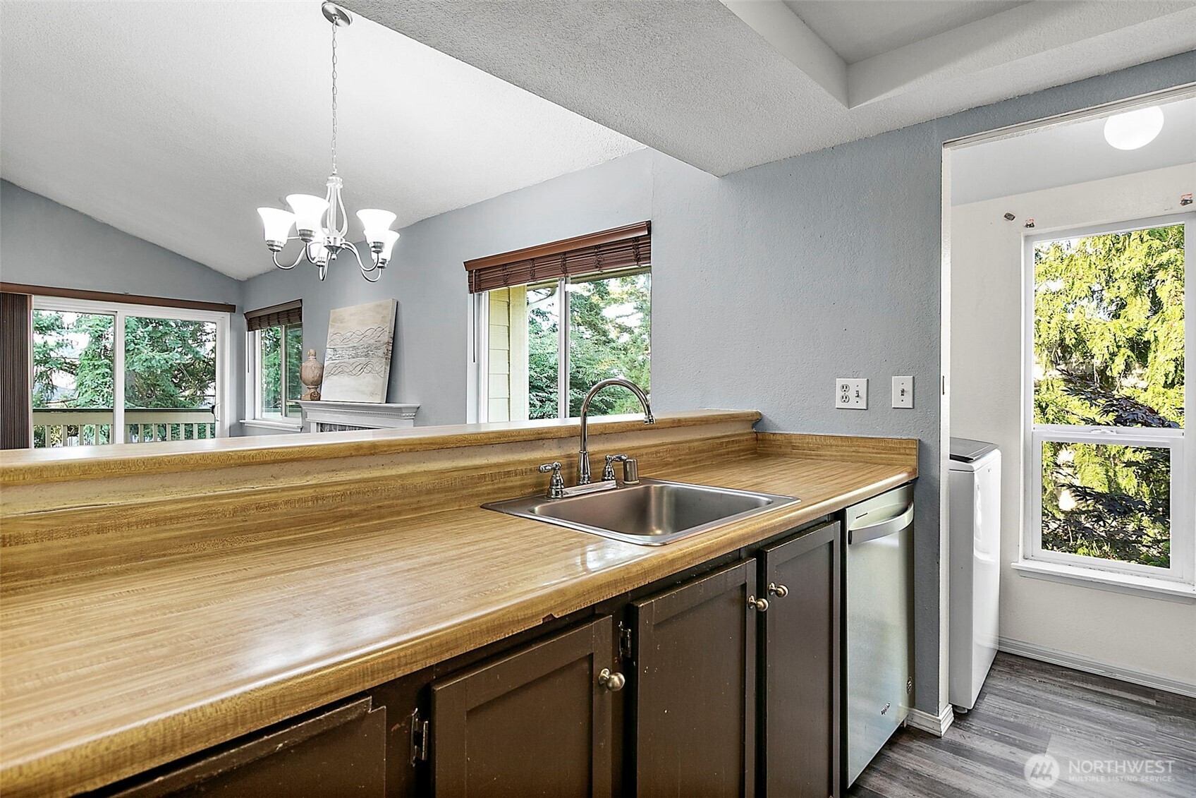 23625 112th Avenue SE #G201, Kent, WA 98031