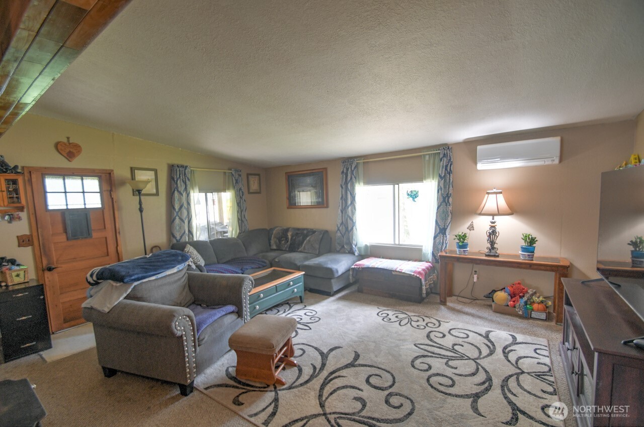 17340 Sargent Road SW #15, Rochester, WA 98579