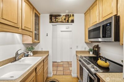 515 S Lake Street #204, Kirkland, WA 98033 - Photo 13