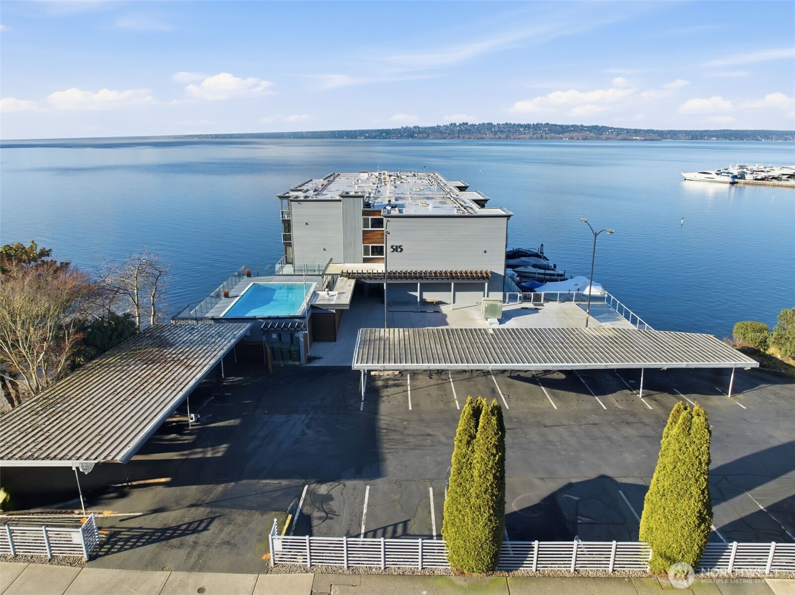 515 S Lake Street #204, Kirkland, WA 98033