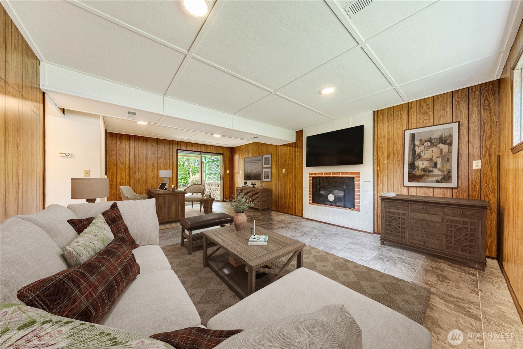 18005 33rd Place W, Lynnwood, WA 98037-7718