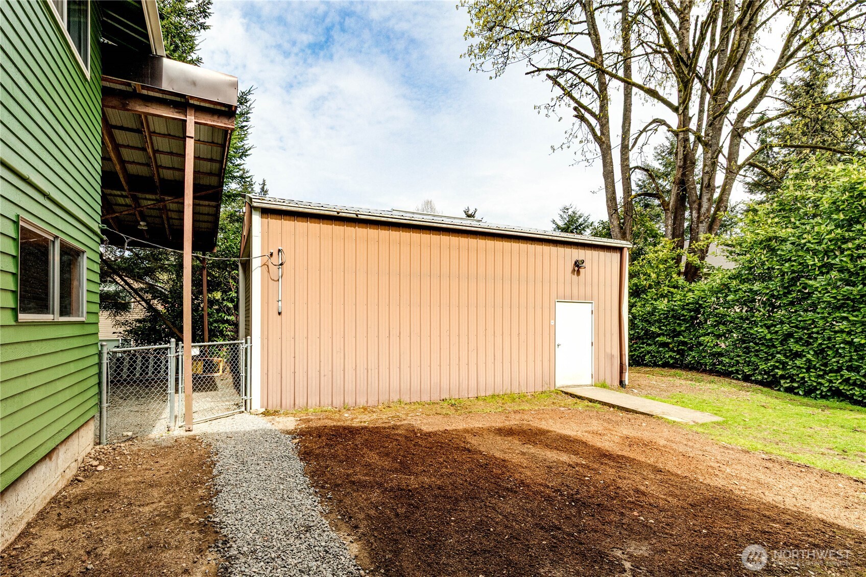 18005 33rd Place W, Lynnwood, WA 98037-7718