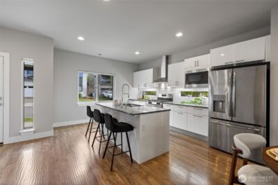 24903 123rd Place SE , Kent, WA 98030 - Photo 2