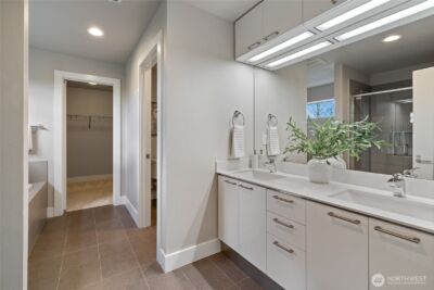 24903 123rd Place SE , Kent, WA 98030 - Photo 24