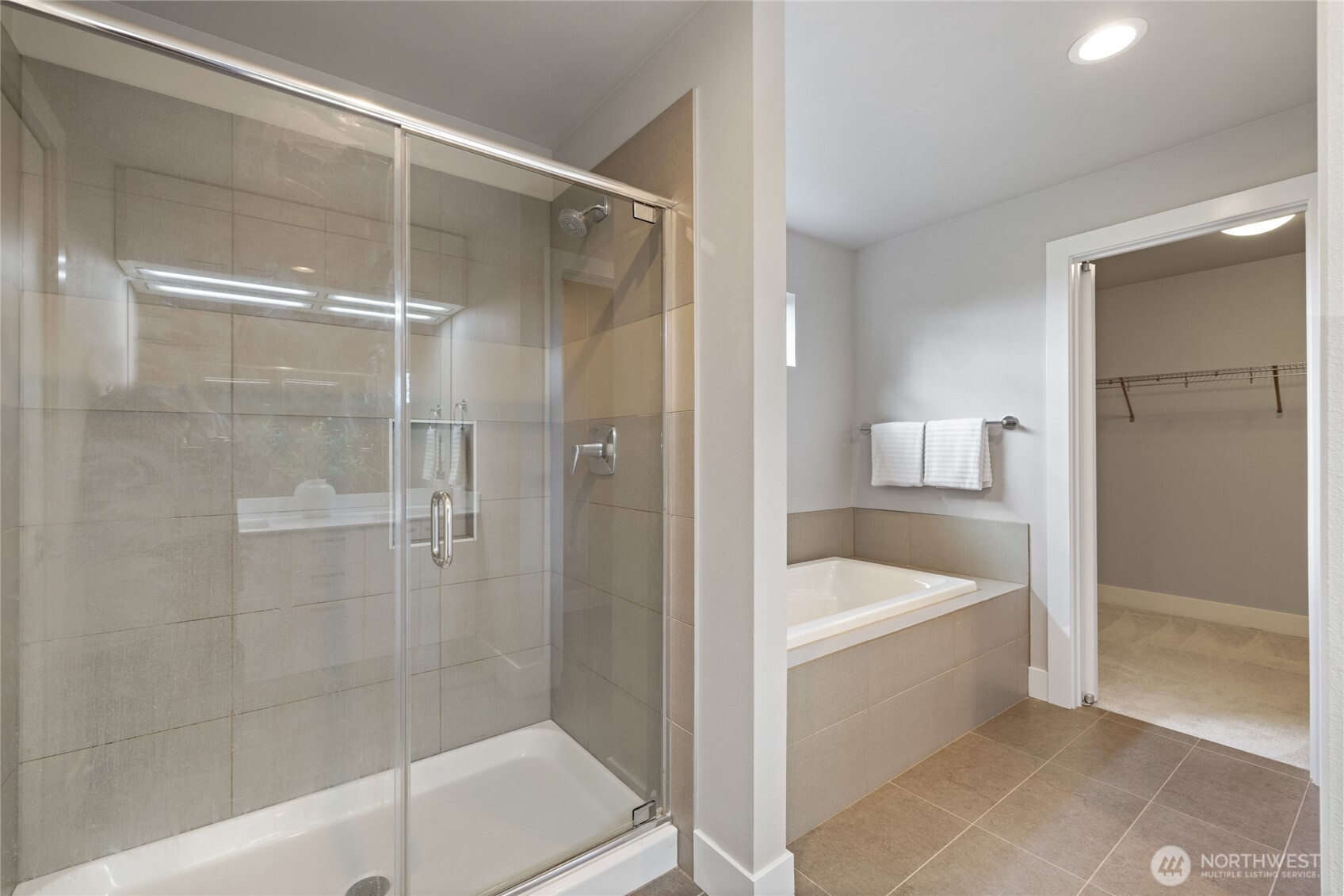 24903 123rd Place SE , Kent, WA 98030