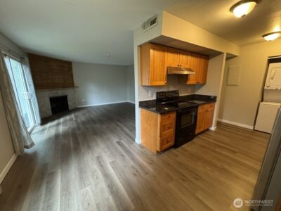 7322 NE 142nd Place #B, Kirkland, WA 98034 - Photo 8