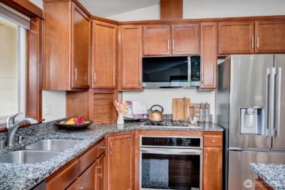 15611 42nd Drive SE, Bothell, WA 98012 - Photo 11