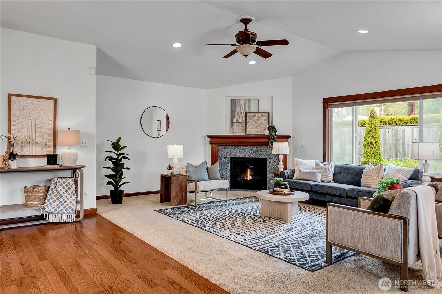 15611 42nd Drive SE, Bothell, WA 98012
