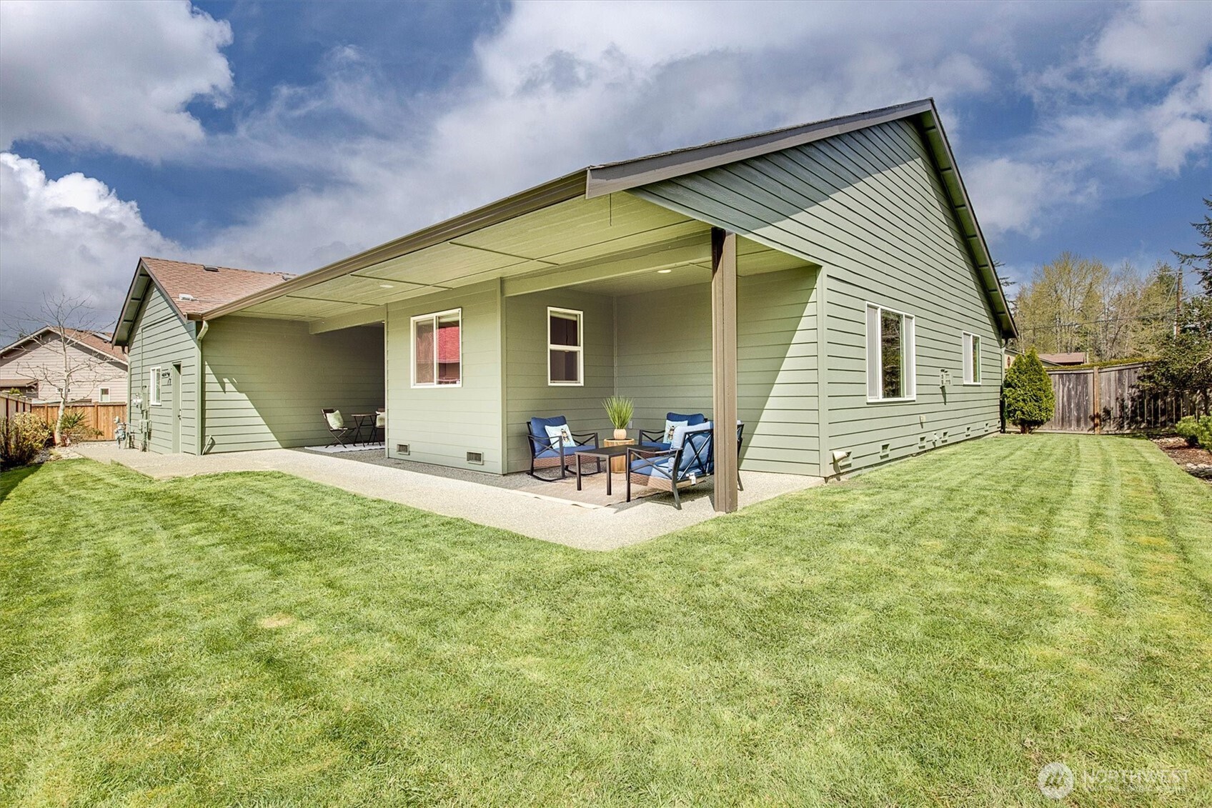 15611 42nd Drive SE, Bothell, WA 98012