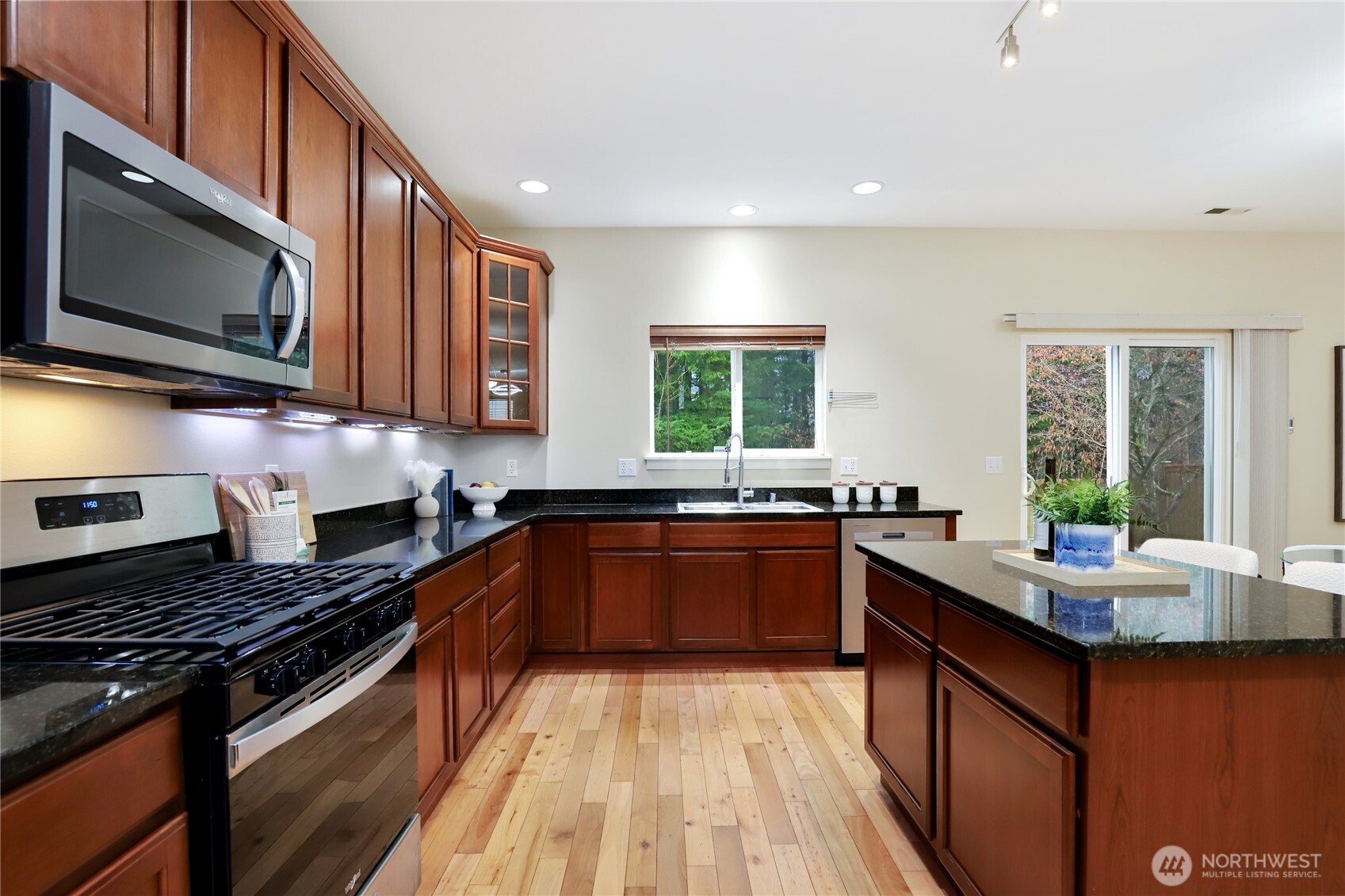 27742 257th Avenue SE, Maple Valley, WA 98038