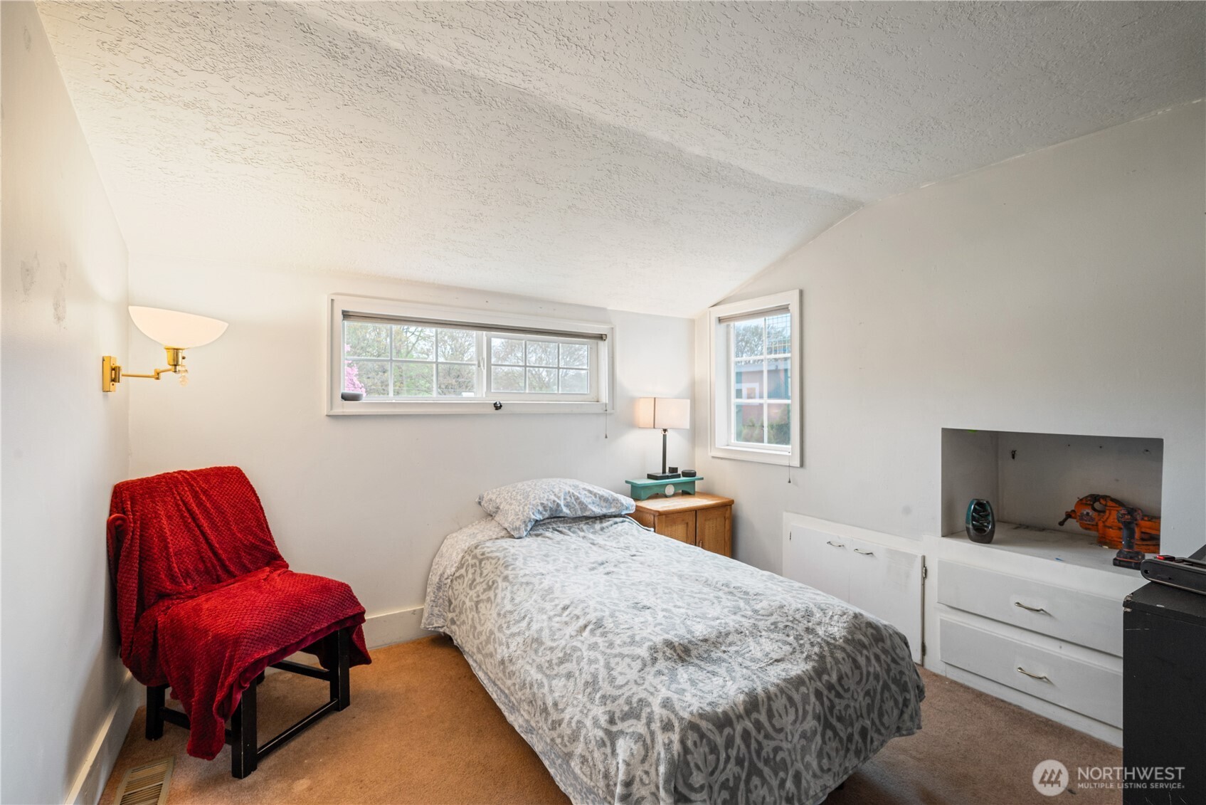 1644 22nd , Longview, WA 98632