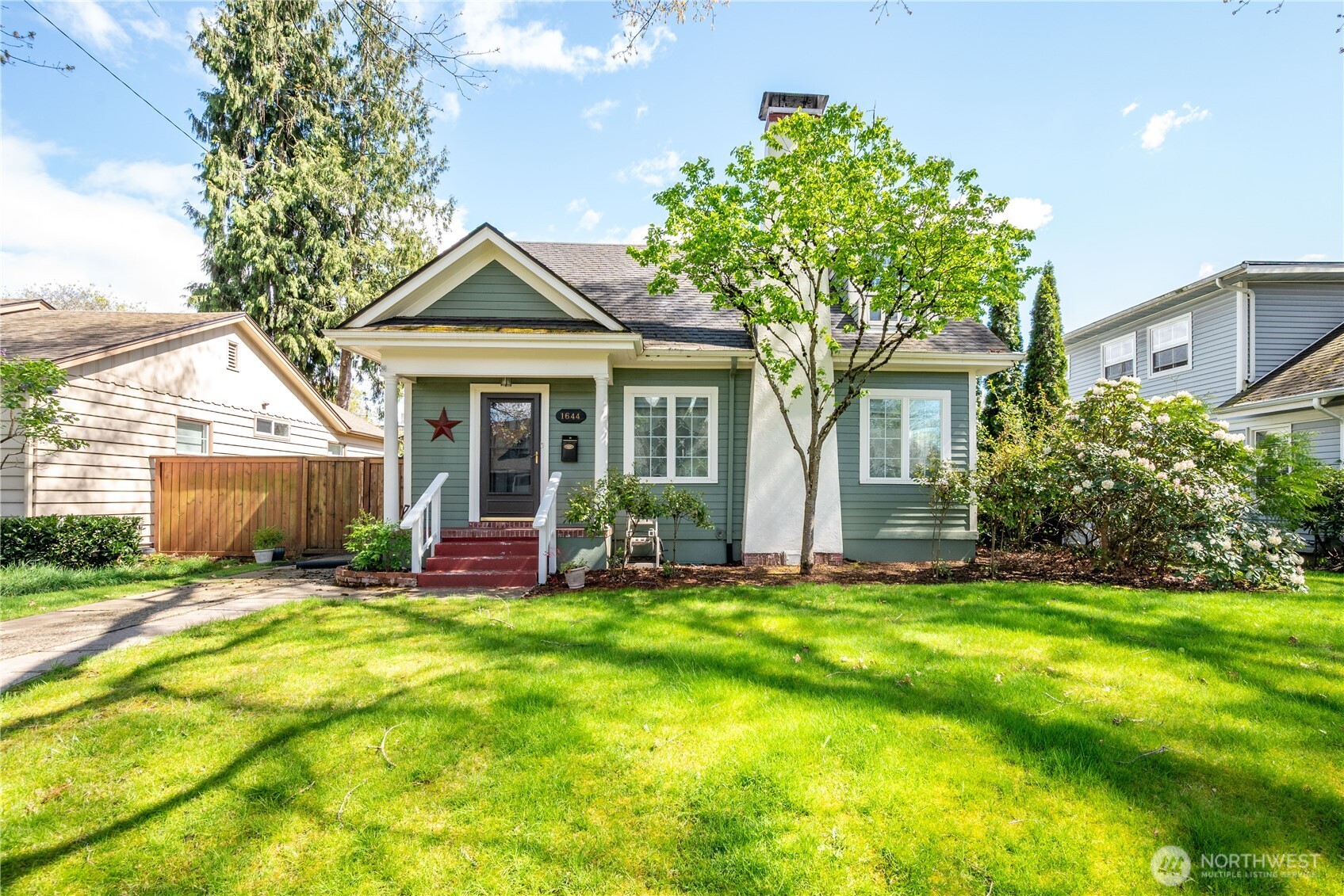 1644 22nd , Longview, WA 98632