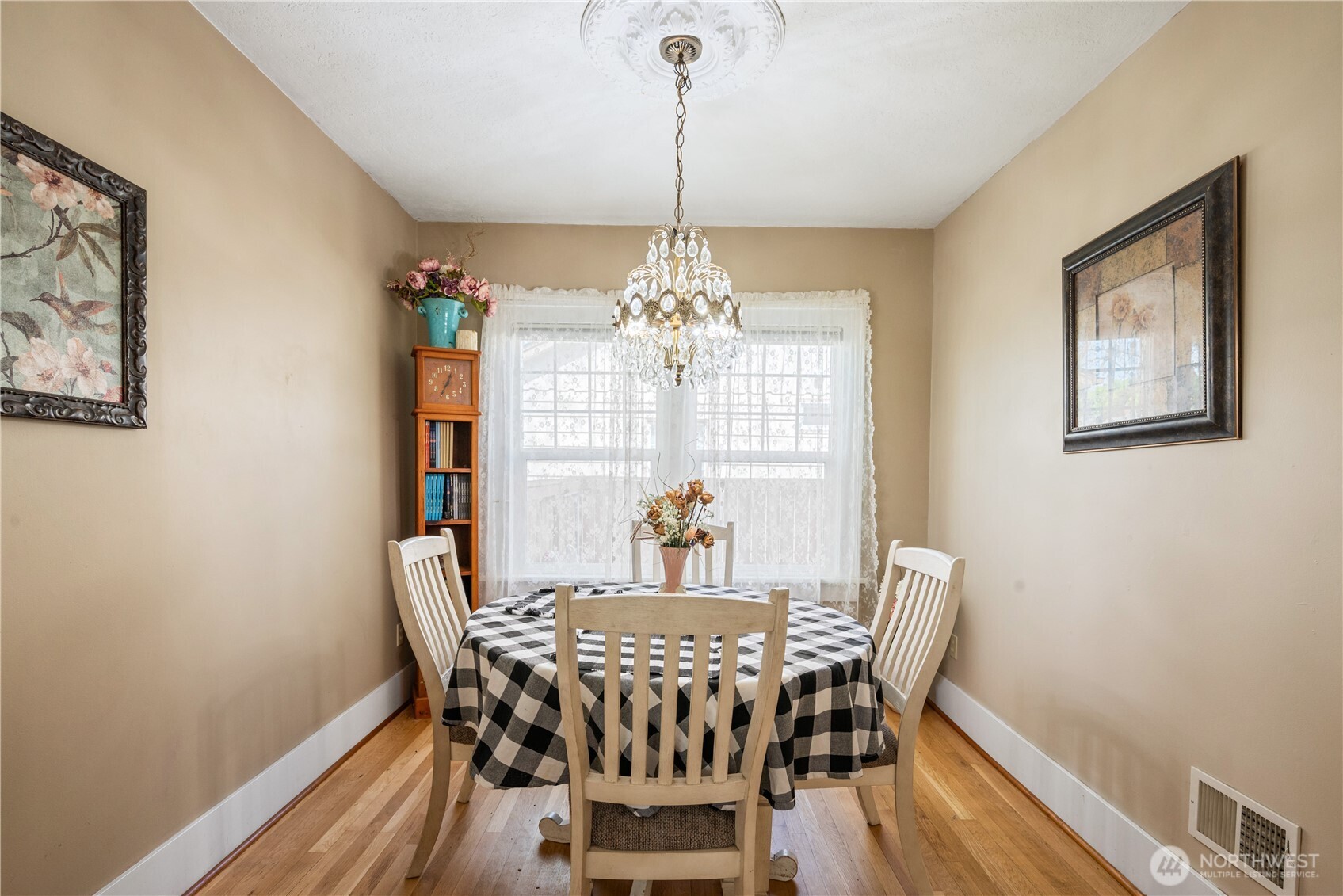1644 22nd , Longview, WA 98632