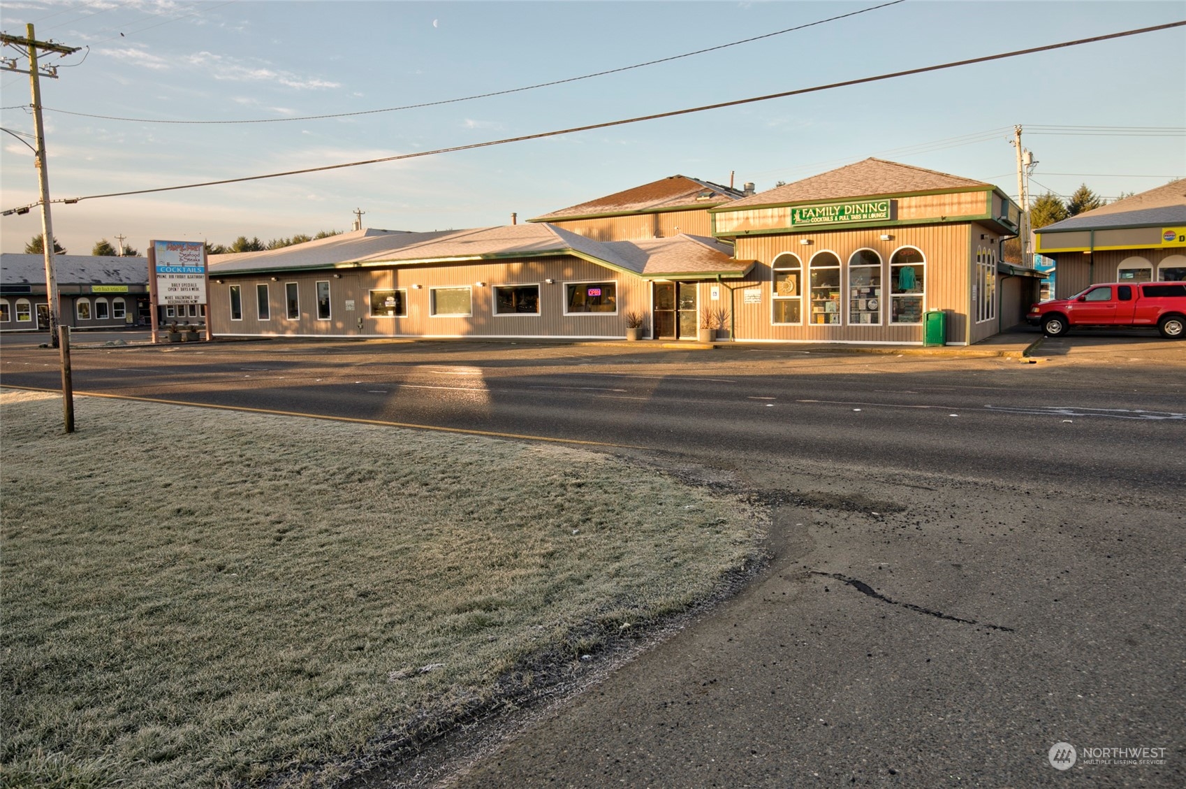 857 Pt. Brown Avenue NW, Ocean Shores, WA 98569