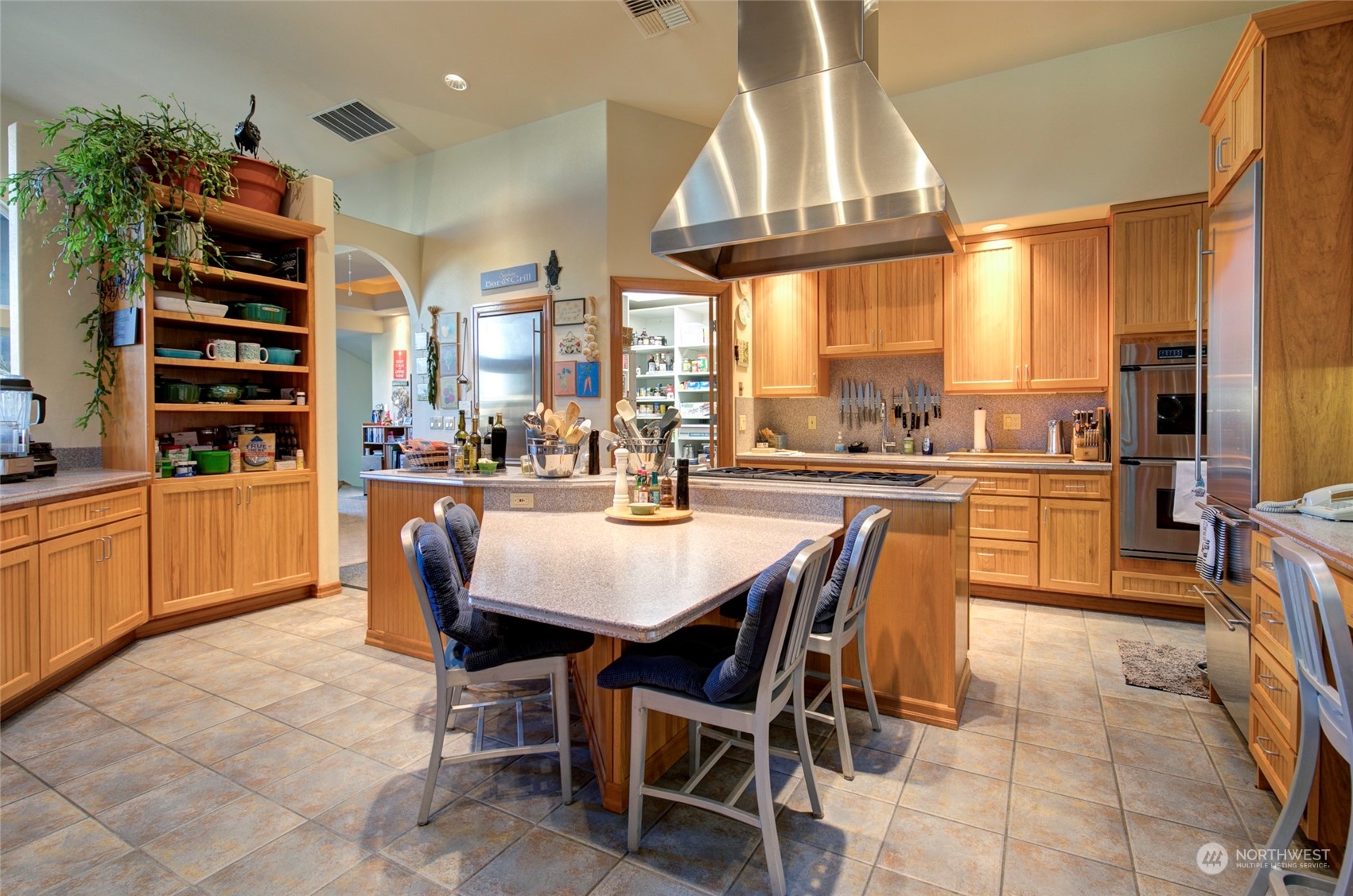 857 Pt. Brown Avenue NW, Ocean Shores, WA 98569