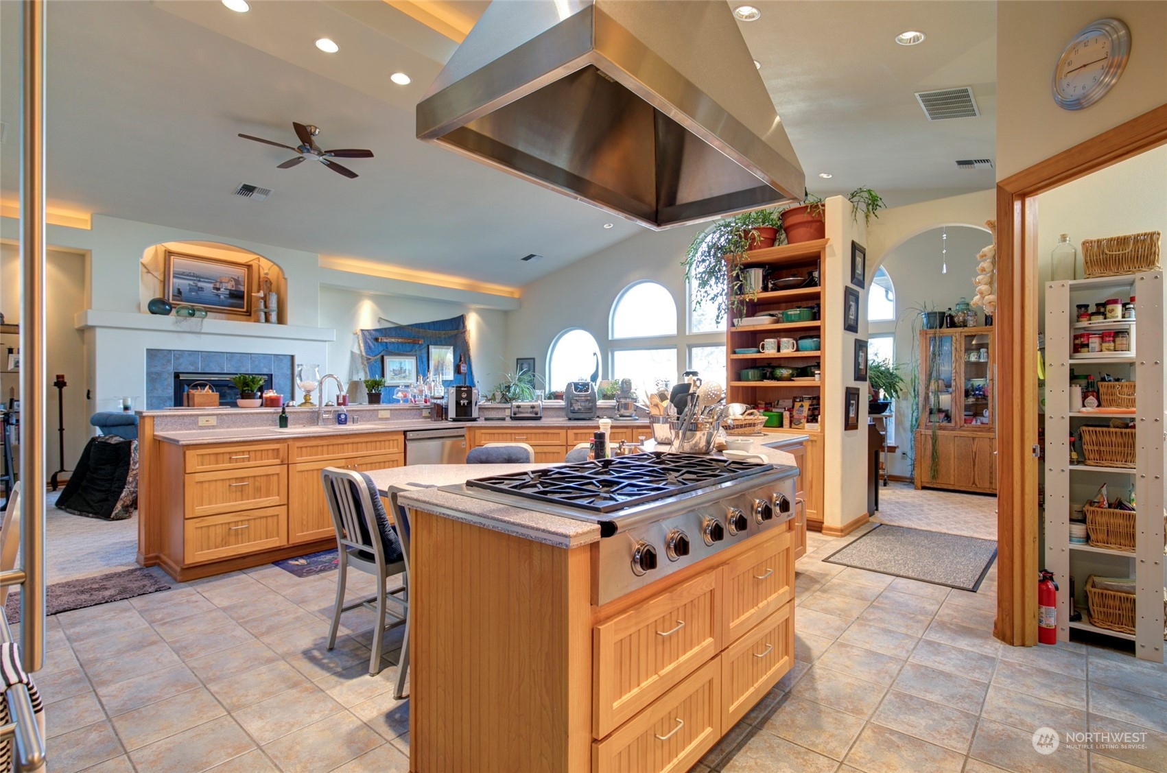 857 Pt. Brown Avenue NW, Ocean Shores, WA 98569