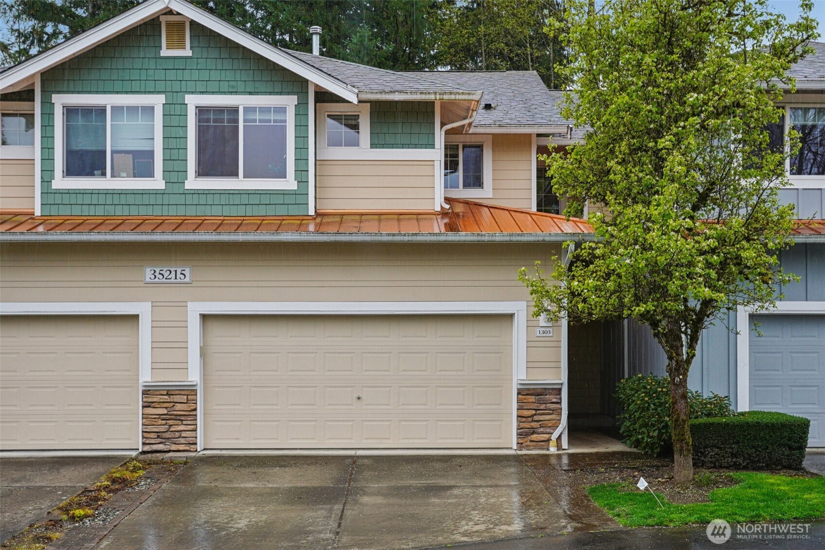 35215 SE Aspen Lane #1303, Snoqualmie, WA 98065