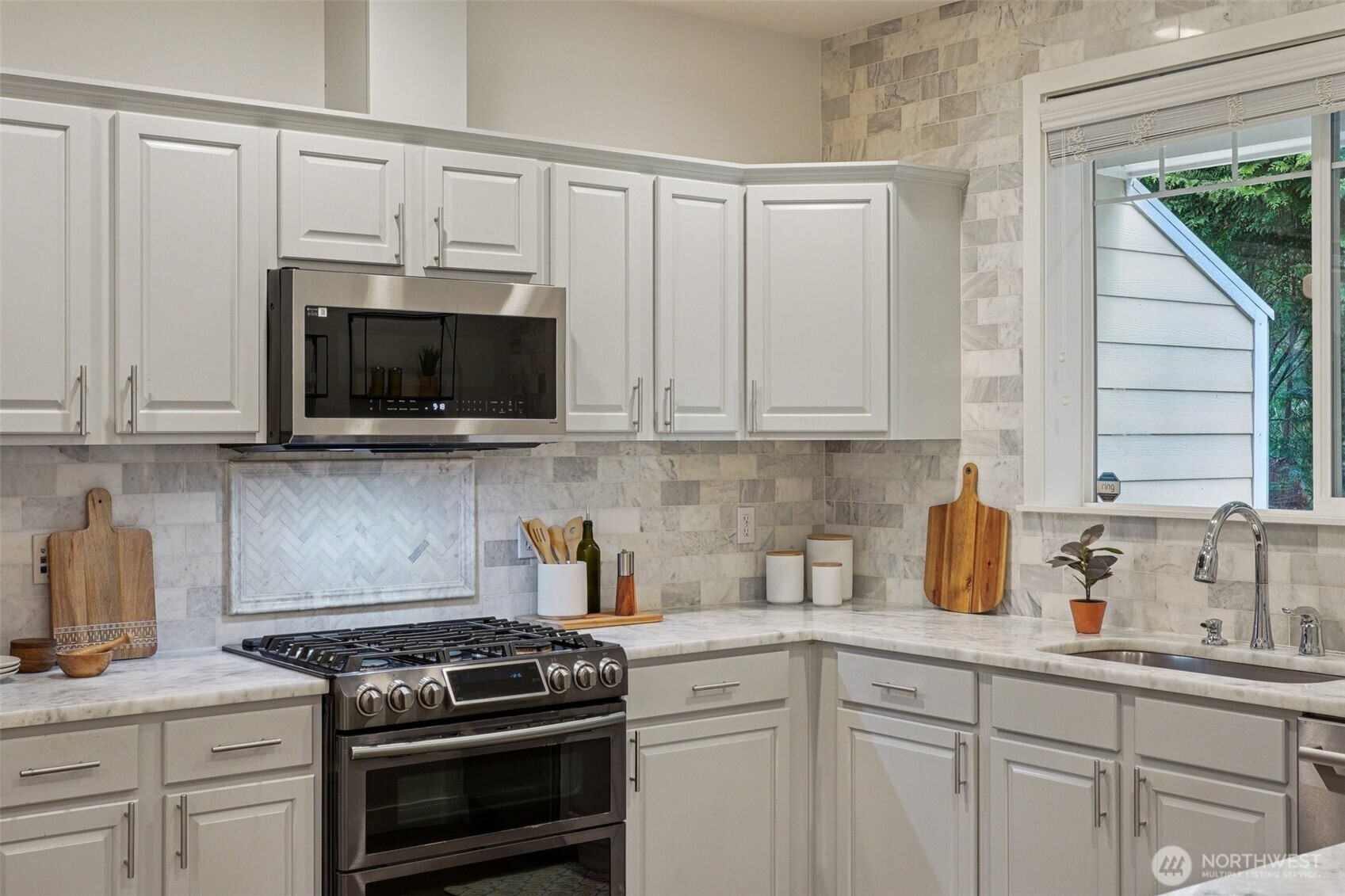 35215 SE Aspen Lane #1303, Snoqualmie, WA 98065