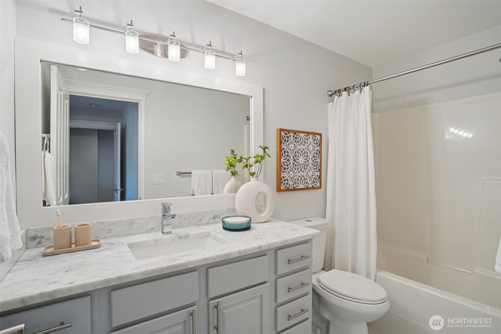 35215 SE Aspen Lane #1303, Snoqualmie, WA 98065