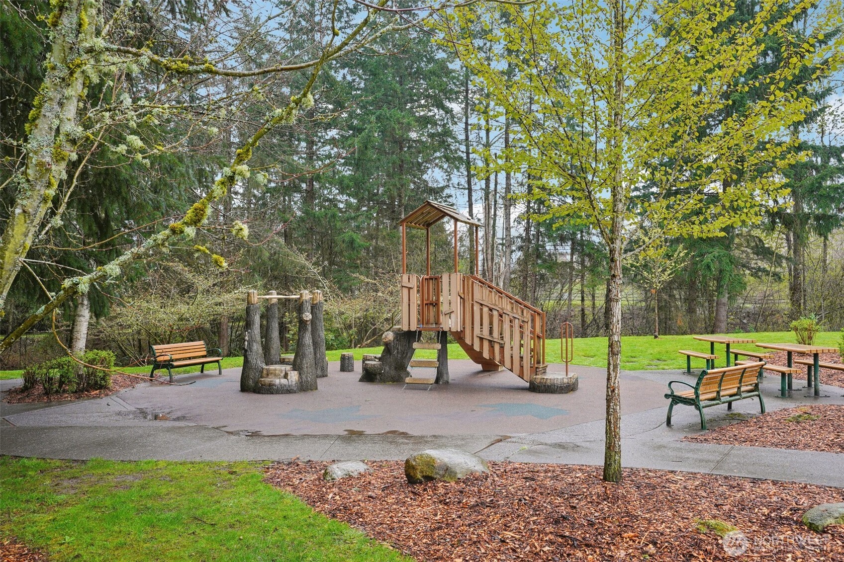 35215 SE Aspen Lane #1303, Snoqualmie, WA 98065