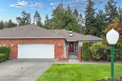 290 Foursome Drive , Sequim, WA 98382