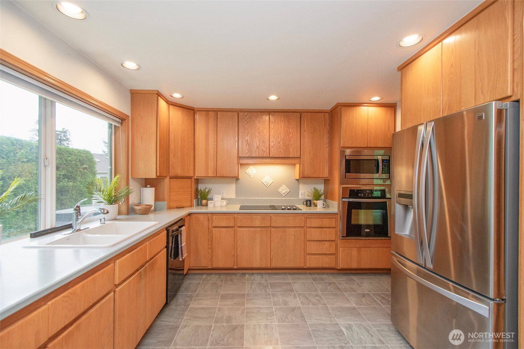 290 Foursome Drive , Sequim, WA 98382