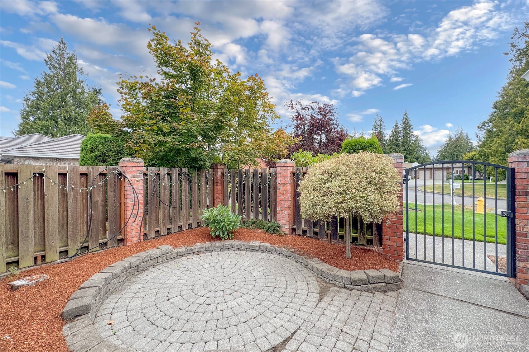 290 Foursome Drive , Sequim, WA 98382