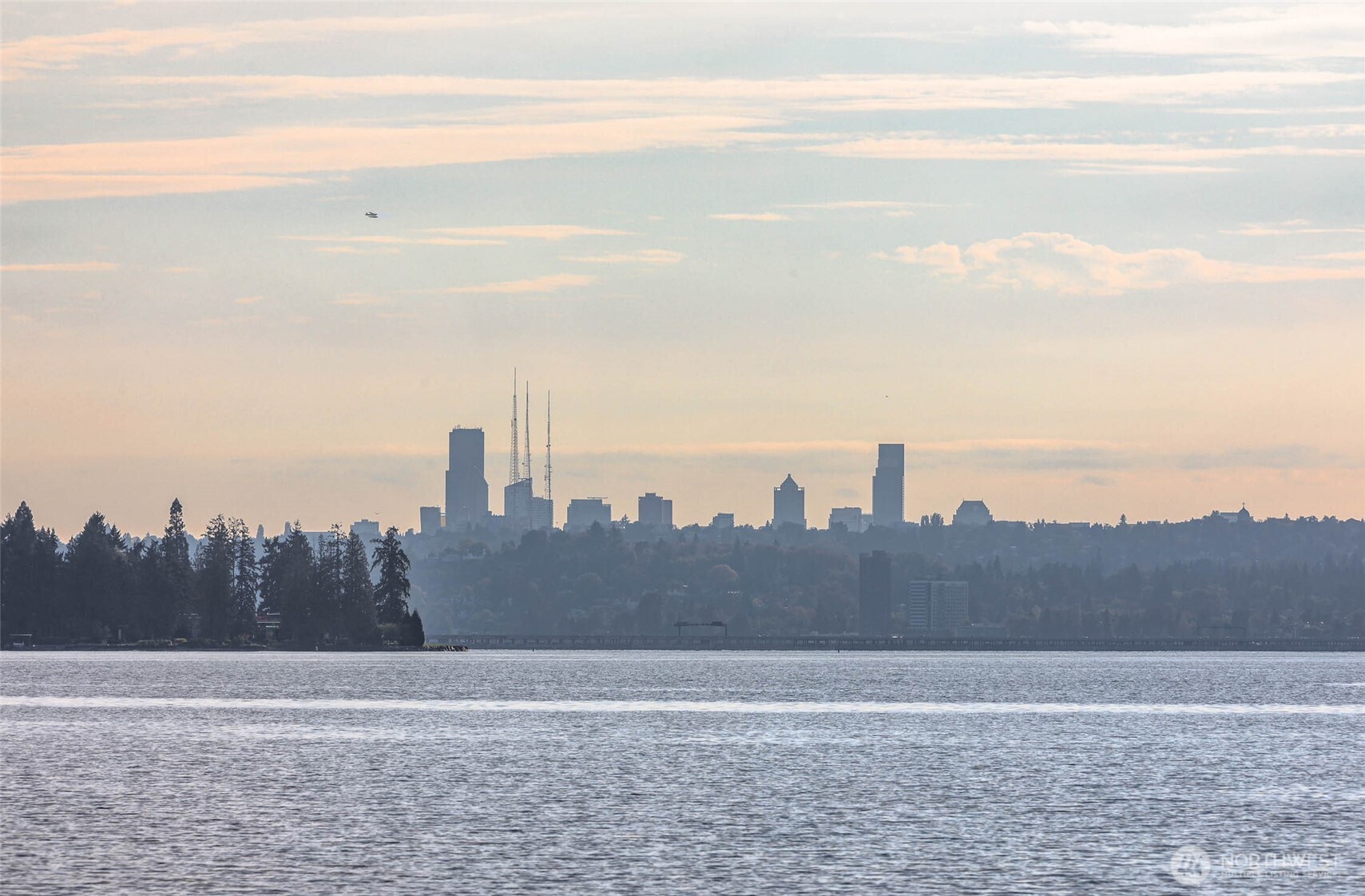 6209 Lake Washington Blvd NE, Kirkland, WA 98033