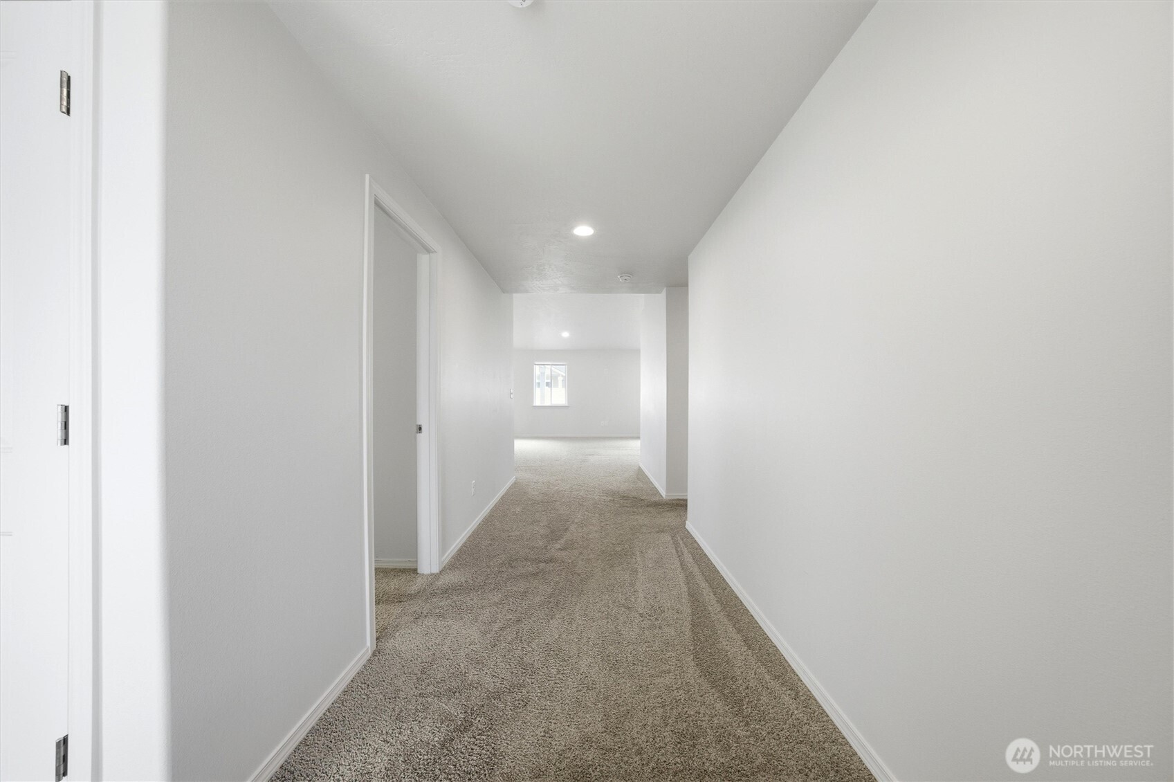 1032 W Sequoia Road , Moses Lake, WA 98837