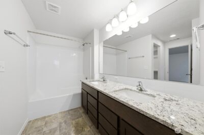 1032 W Sequoia Road , Moses Lake, WA 98837 - Photo 14