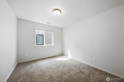 1032 W Sequoia Road , Moses Lake, WA 98837 - Photo 6